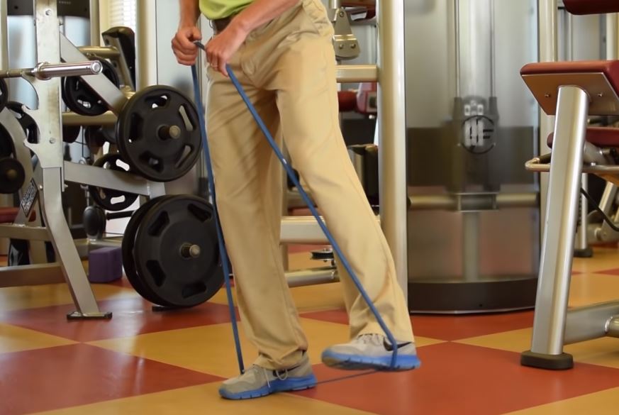 Five Golf Exercises To Hit The Ball Longer #FitnessFriday